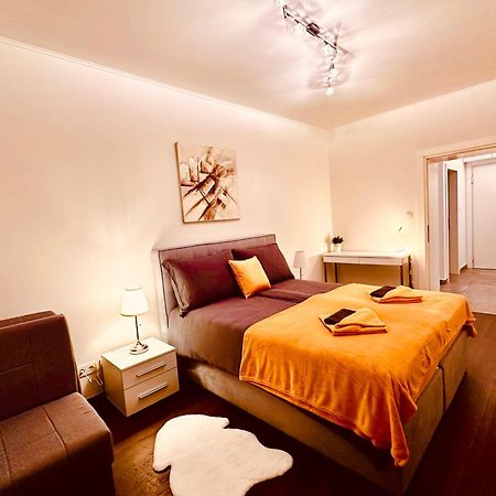 Apartment In Centre Of Zagreb - Lions Den エクステリア 写真